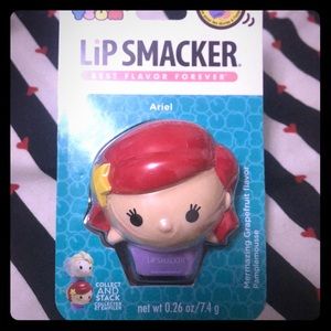 Lip smackers